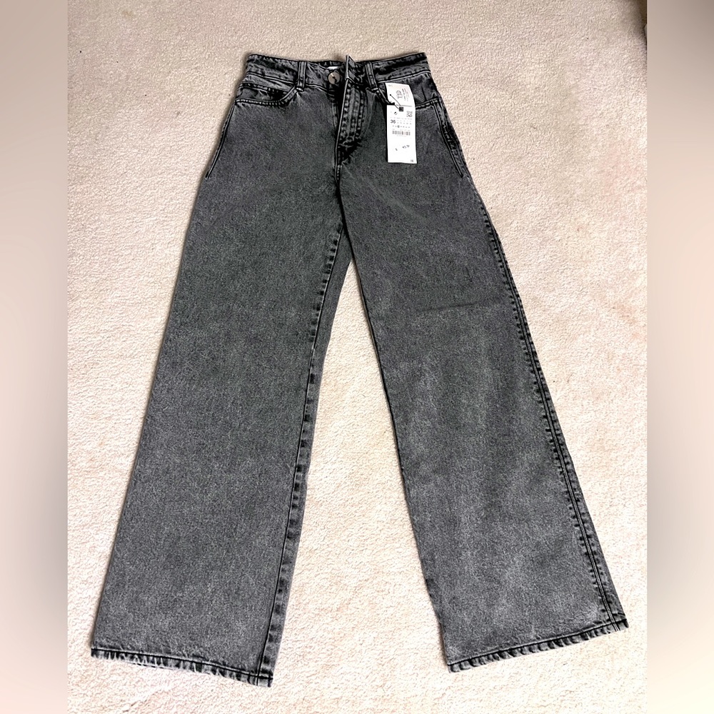 Zara, brand new with tag, size 4